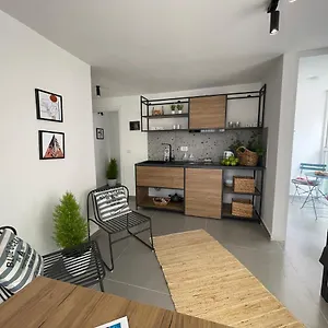 Apartment Vela 4, Sarande