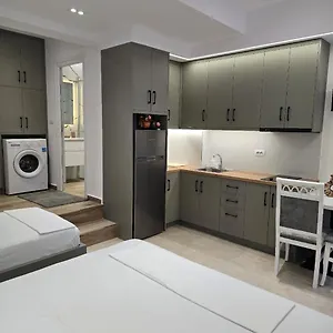 Apartment Aila, Sarande